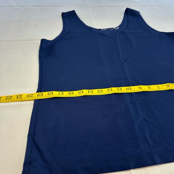 Set up two sleeveless tanks from Chico stores one blue one yellow - Picture 3 of 6